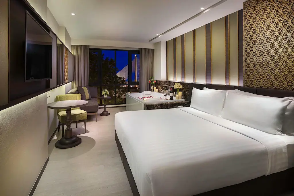Premier Double Room with Bangkok city view